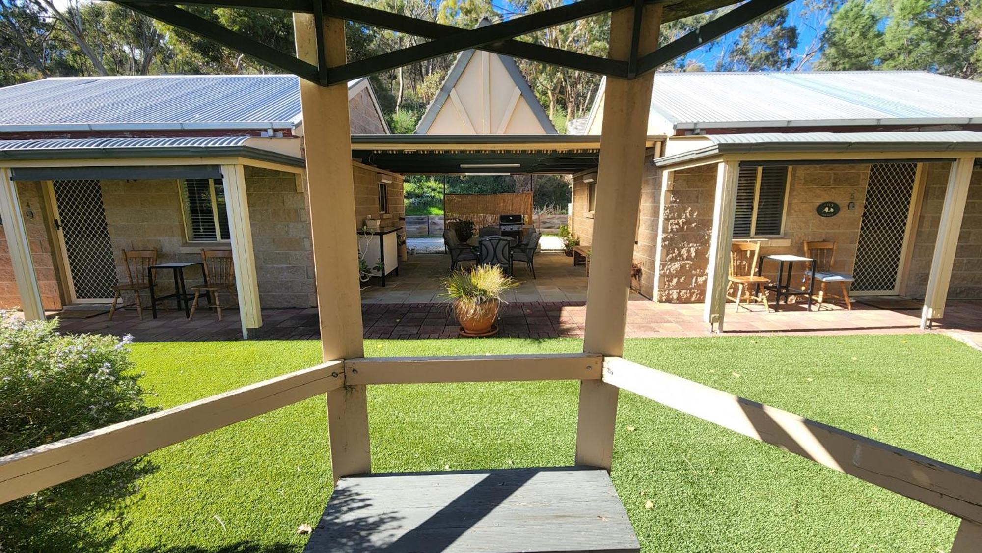 Riesling Trail & Clare Valley Cottages Pokój zdjęcie